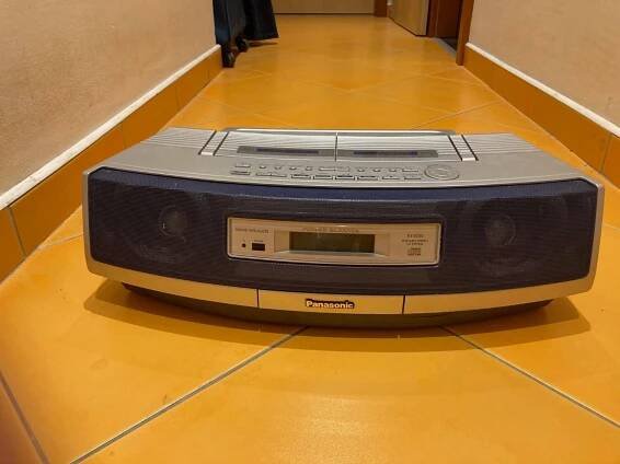 CD radiomagnetofon Panasonic RX-ED50 k servisu !! - TV, audio, video