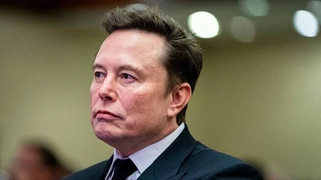 Trump Advisers Stopped Musk From Hiring a Noncitizen at DOGE