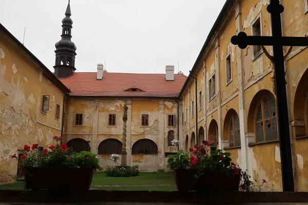 Fotografie - Klášter františkánů v Hájku - 31.08.2021