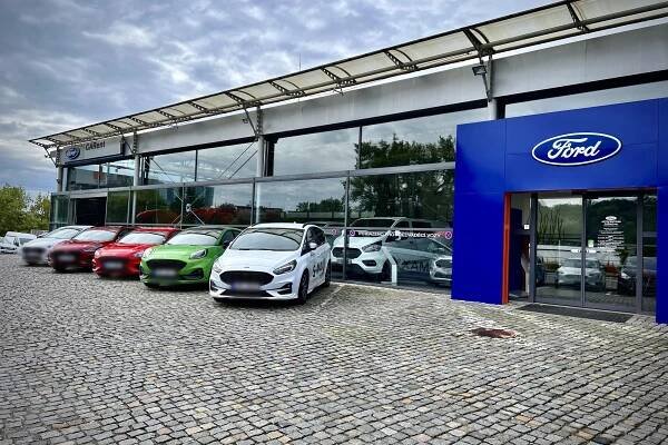 Ford CARent foto 1