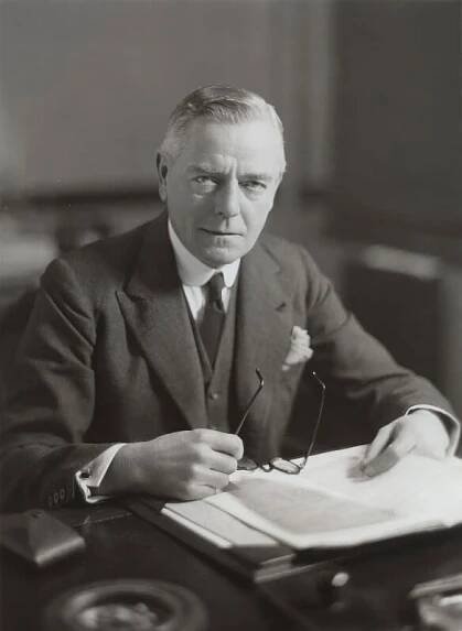 Sir George Hamilton, 1st Baronet, of Ilford - Wikipedia