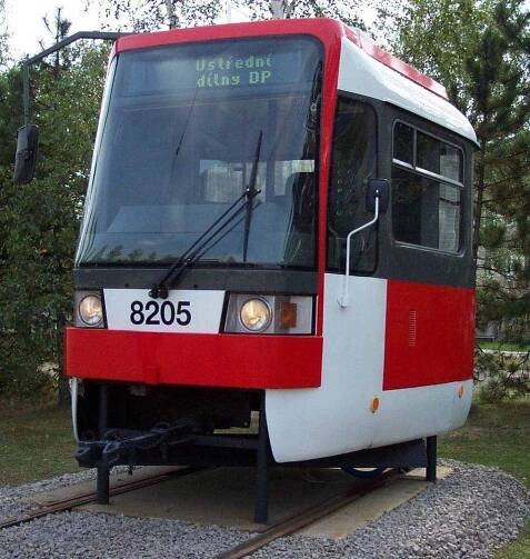 Památník Tatra T3R v dílnách DP v Malešicích | Drobné památky 