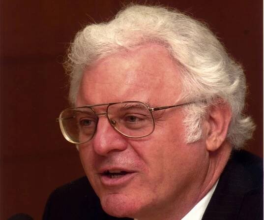Robert B. Laughlin Biography - Childhood, Life Achievements & Timeline