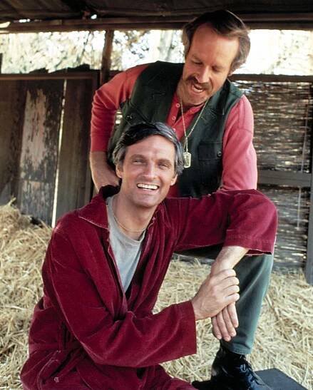 020 - MIKE FARRELL! (Part One) - MASH Matters