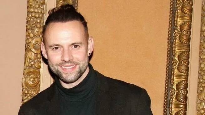 Michael Foret ze SuperStar se po delší době ukázal na veřejnosti. Z nenápadného mladíka je atraktivní muž