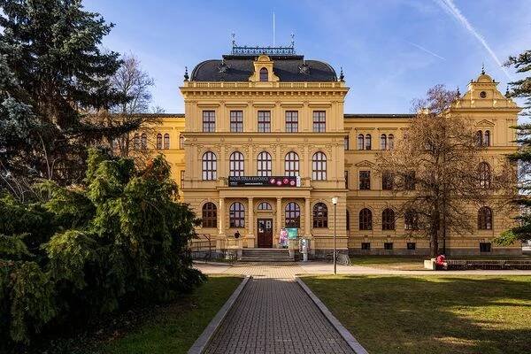 Jihočeské muzeum v Českých Budějovicích foto 1