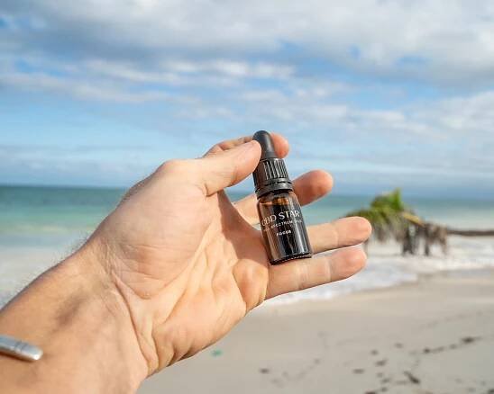 Může CBD pomoci u nevolnosti při cestování? - Umíme poradit