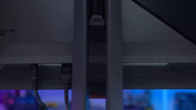 Asus ROG Swift PG32UCDM 32