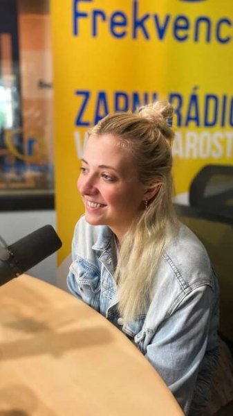 Anna Julie Slováčková: Chtěla bych vytvořit místo, kam se lidi budou rádi vracet a čerpat inspiraci | Host Frekvence 1