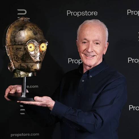 Star Wars Fans Can Soon Bid on C-3PO's Head