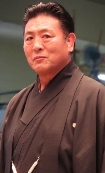 Kirishima Kazuhiro