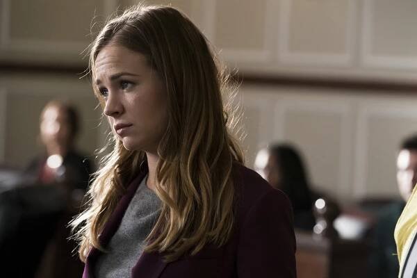 For the People - Everybody's a Superhero - Z filmu - Britt Robertson