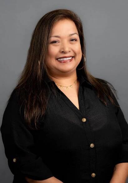 Jeanette Granados | Cooper & Associates Realty 
