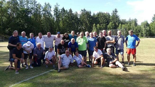 Oslavy 50 let fotbalu v Kroučové okořenili Siegl, Panenka, Dobiáš či Řepka