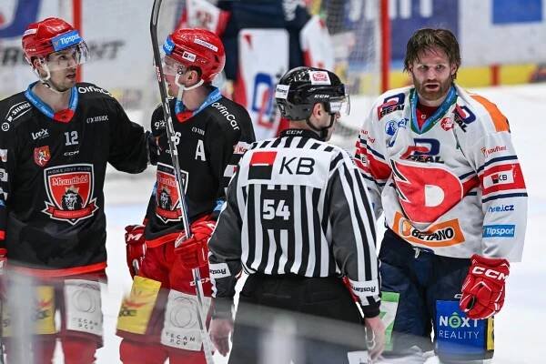 Pardubice vs. Mountfield HK dnes živě: Extraliga play off 2024