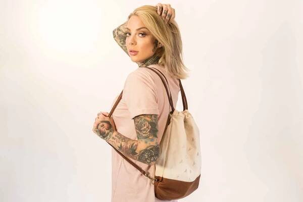 Look Books – Twenty2b