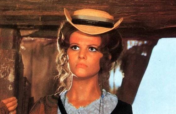 Českou Miss vybere bývalá Miss Tuniska, herečka Claudia Cardinalová - iDNES.cz