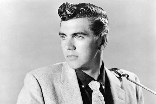 Sanford Clark, rockabilly and country star, dies at 85 of COVID-19