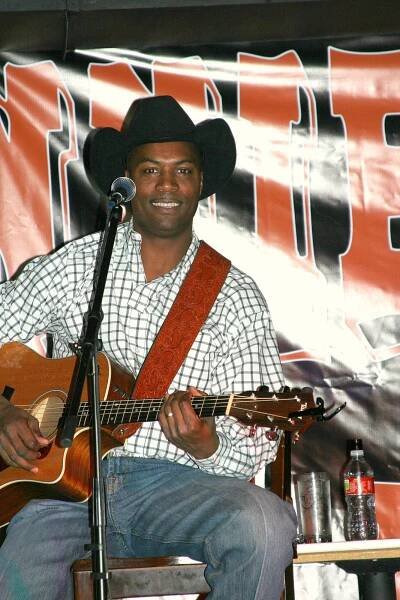 Joe King - Photos