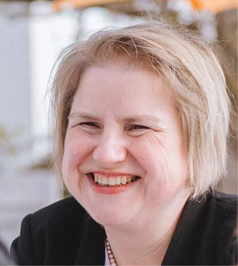 Professor Daniela Schmidt