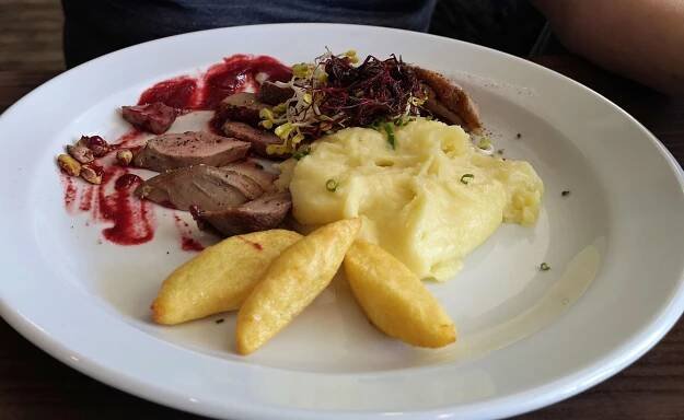 Restaurace a pivnice U Hudečků foto 6