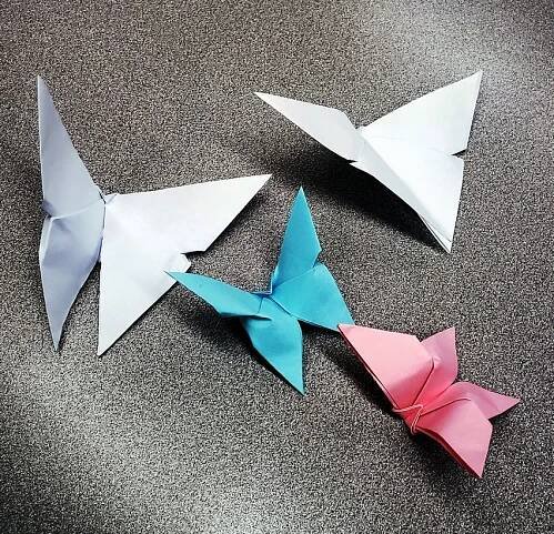 Origami Butterfly: Schéma a tipy, jak vyrobit motýla pro děti