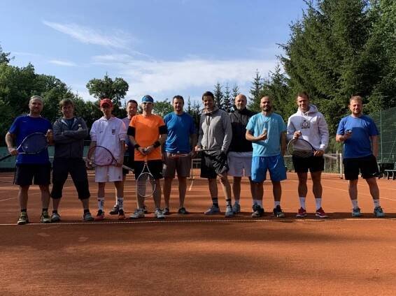 Turnaje Tenis u lomu