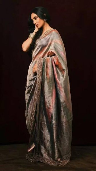 Sobhita Dhulipala Radiates Elegance in a Timeless Banarasi Silk Saree