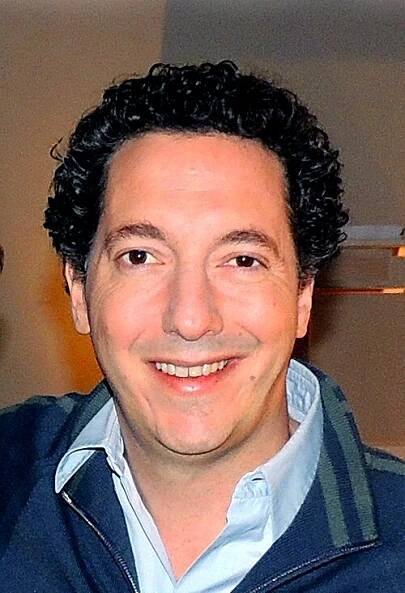 Category:Guillaume Gallienne - Wikimedia Commons