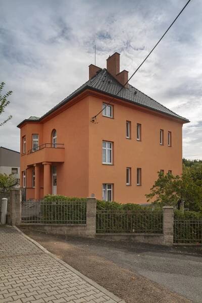 Rodinný dům Marie Tomáškové | Objekty | Plzeňský architektonický manuál