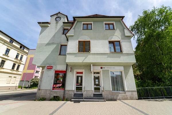 Činžovní dům s výnosem, město Chodov okres Sokolov