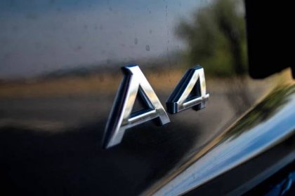 Test Audi A4 2.0 TDI (2012): Spokojenost zaručena! – GripTV