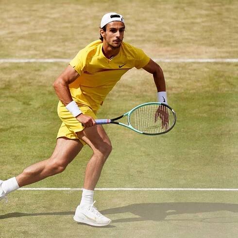Lorenzo Musetti holds off battling Jordan Thompson to reach final at Queen’s