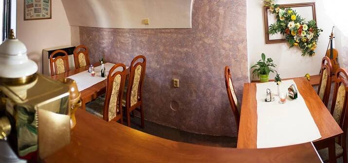 Restaurace V Podzámčí - restaurace Holešov