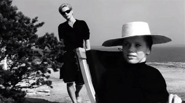 Bibi Anderssonová a Liv Ullmannová v Bergmanově klasice Persona (1964)