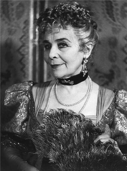 Ideální manžel - 15.06.1954, Míla Pačová (Lady Markbyová) Foto: Jaromír Svoboda