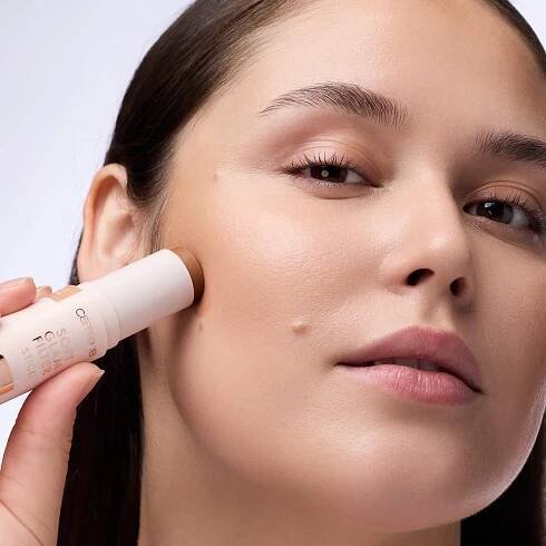 catrice contouring portrait