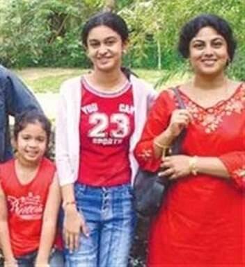 Arjun Sarja daughters Anjana | Celebrity family wiki