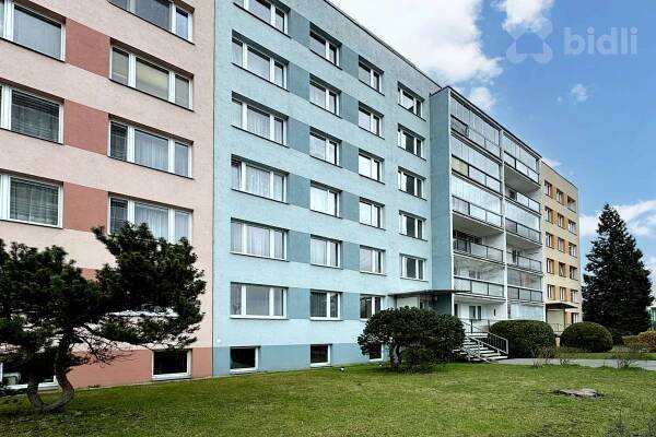 Prodej bytu 3+1 (69m²) v Hostivaři - Petr Linhart - Realitní makléř 