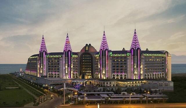 Delphin Imperial