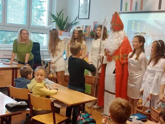 Mikuláš ve škole – Základní škola Jindřichův Hradec II