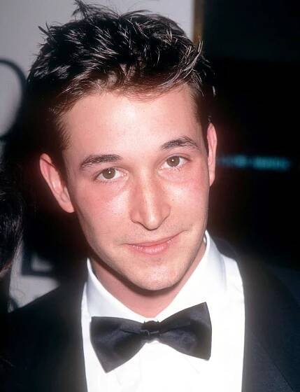 American actor Noah Wyle poses for a portrait as he attends the 52nd Annual Golden Globe Awards on January 21, 1995 at the Beverly Hilton Hotel in Beverly Hills, California.