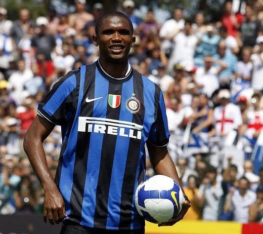 Fotbalista Eto'o trká jako Zidane