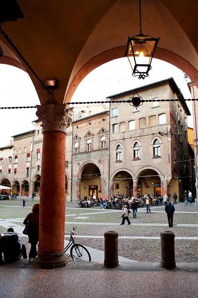 Bologna - STUKHARD
