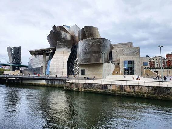 Guggenheim múzeum, Bilbao