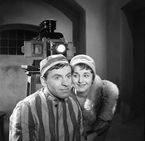 Statočný zlodej - Z filmu - Jozef Kroner, Eva Krížiková