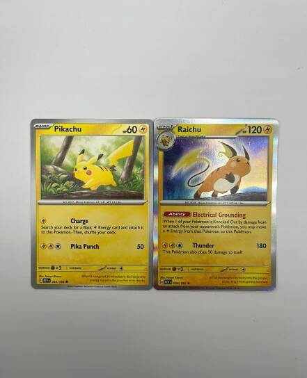 Sada karet Pokemon TCG | Pikachu (025/165) + Raichu (026/165) | MEW 151