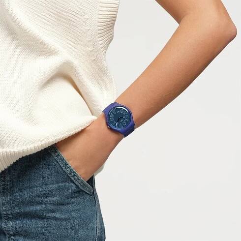 Swatch Love To Go Around SO29N107 | Hodinky-365.cz