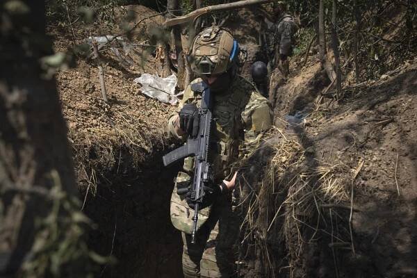 CNN: Zákopy na rusko-ukrajinské frontové linii zamořily myši a krysy