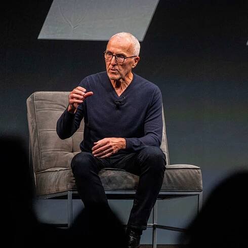 Frank McCourt Starts Effort to Buy TikTok
